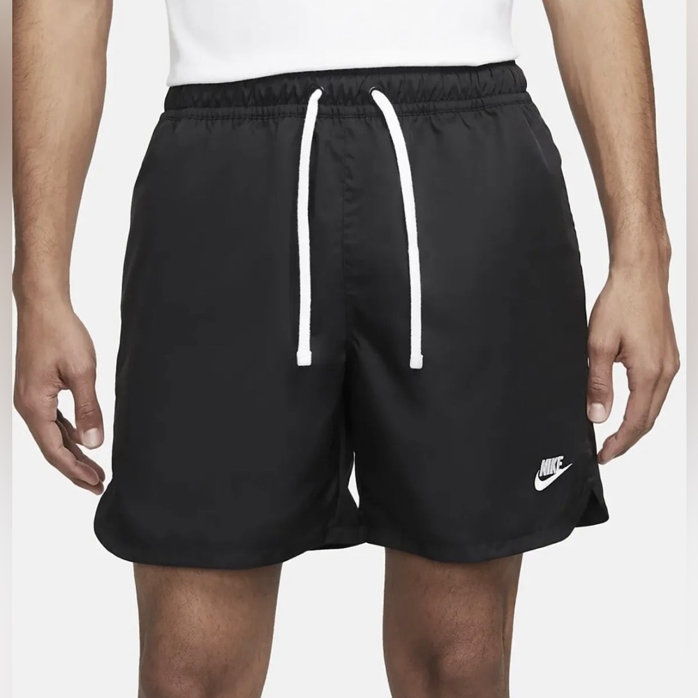 Men's Nike Sportswear Woven Flow Black Shorts new with tags DR5678-010 - Picture 1 of 6